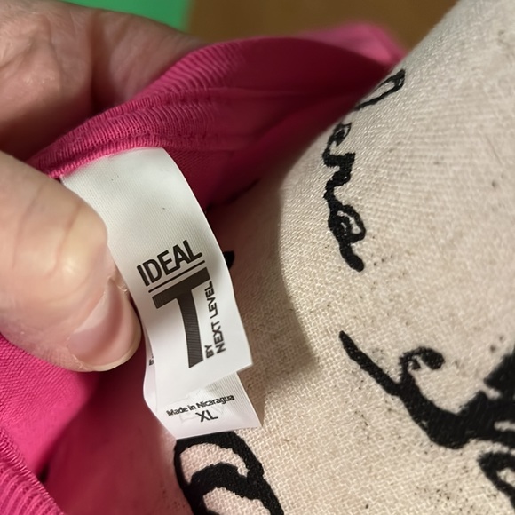 Short sleeve top - Picture 3 of 3